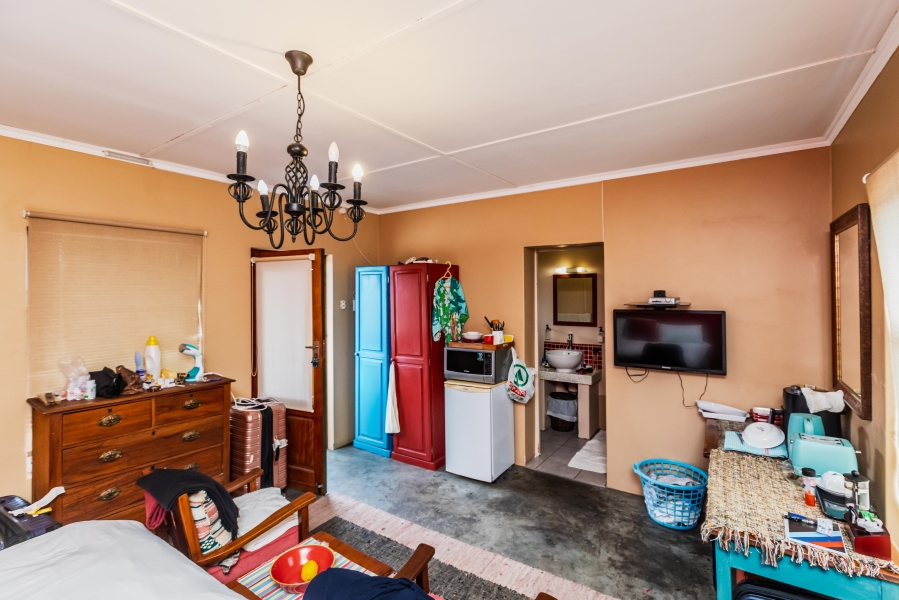 9 Bedroom Property for Sale in Nahoon Eastern Cape